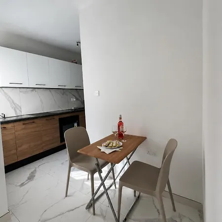 Seafront Escape Paceville Nearby 2 * Bahar ic-Caghaq
